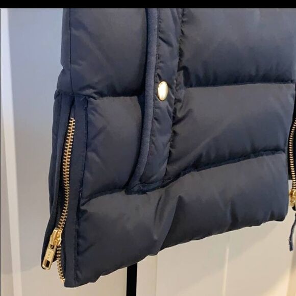 J CREW Navy Puffer Vest - Picture 7 of 9